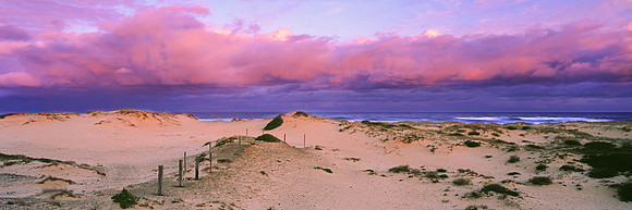 Light above the dunes